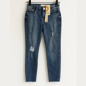 NEW C&C California Skinny Jeans